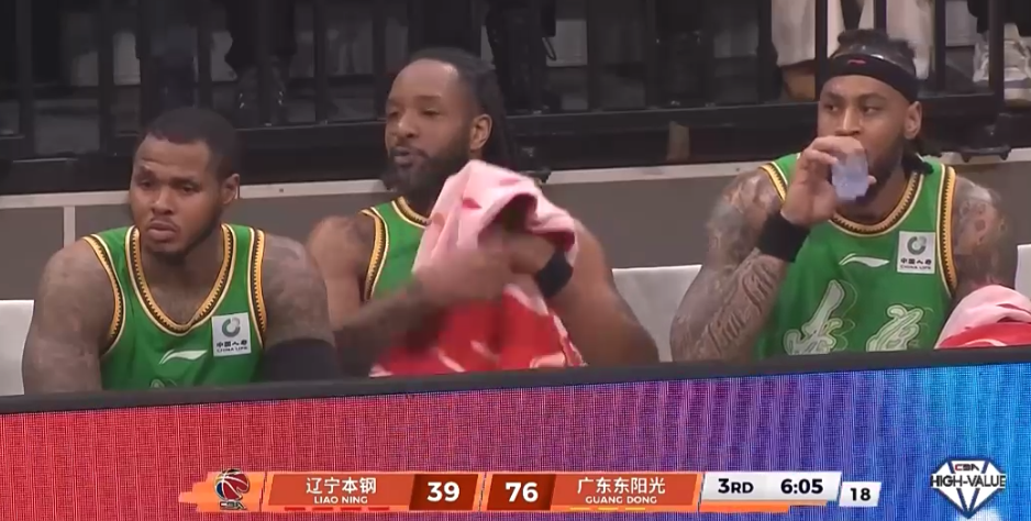 乐鱼体育app下载-破案!能赢辽宁44分,杜锋却早早鸣金收兵原因找到,粤媒说出实情