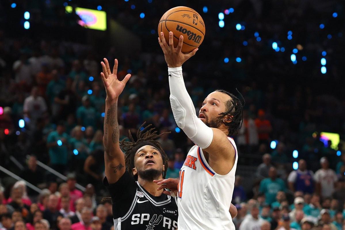 乐鱼体育官方入口-NBA总决赛G1取胜球队系列赛55胜24负,夺冠概率高达70%