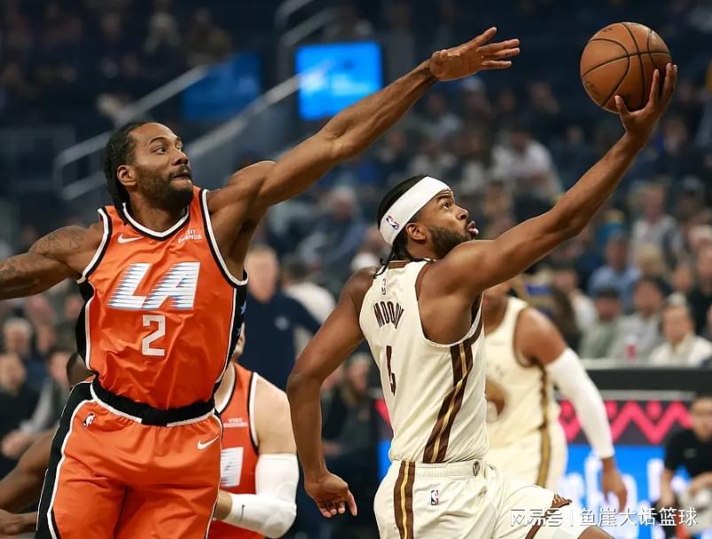 乐鱼体育官方网站-NBA最新排名!火箭坐稳第三,快船收大礼,勇士危险,湖人被甩开